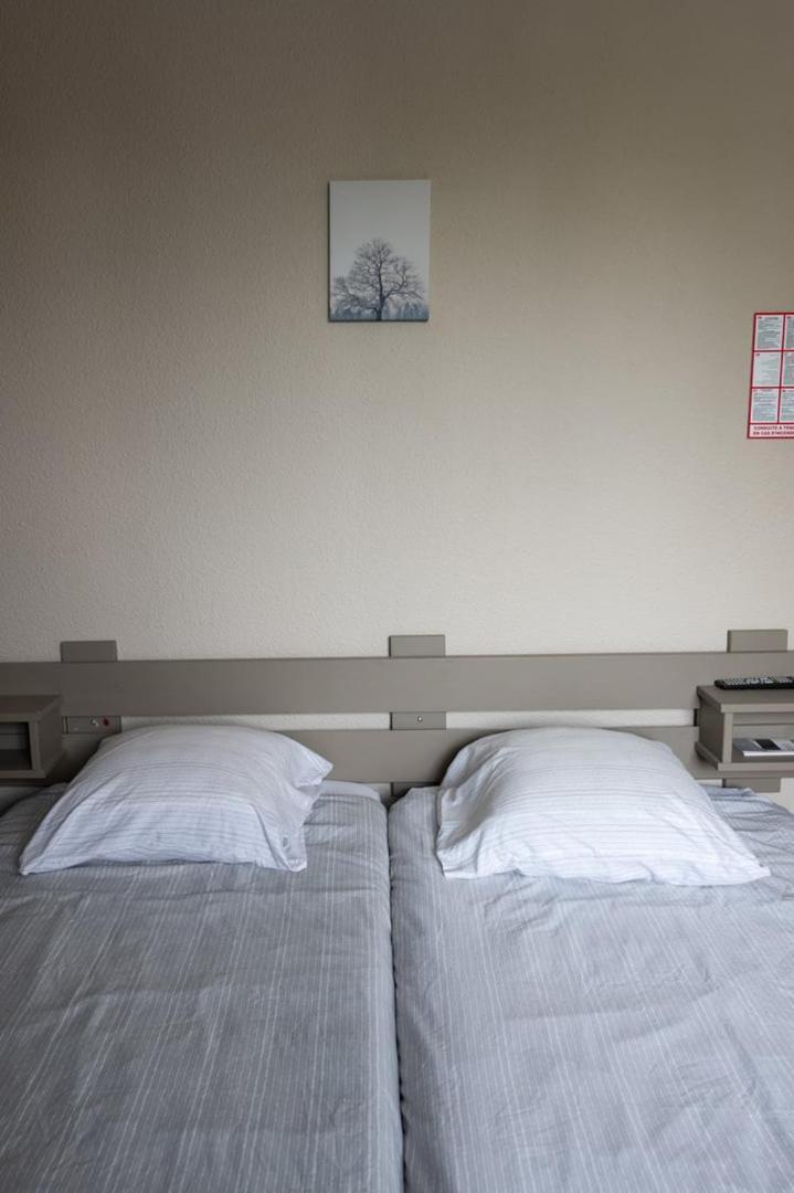 Chez Jostel - Chambre 1 Genay  Bagian luar foto